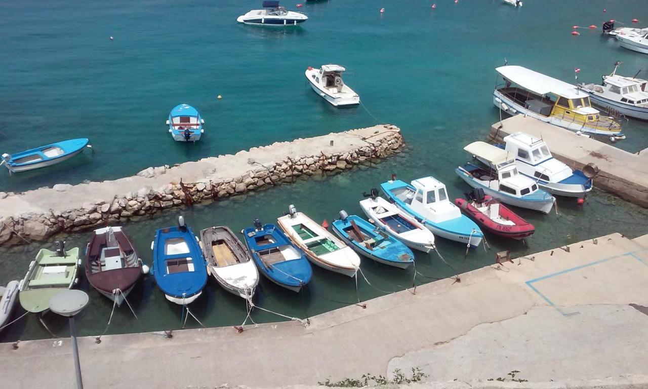 Apartment D&E Punat - Free Parking And Wi-Fi المظهر الخارجي الصورة
